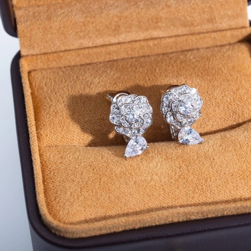 FreshLook Chanel Earrings 223047
