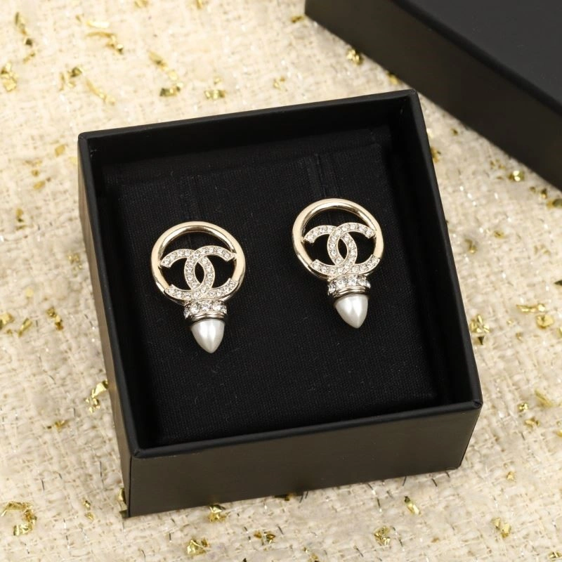 Chanel Earrings Durable 223035