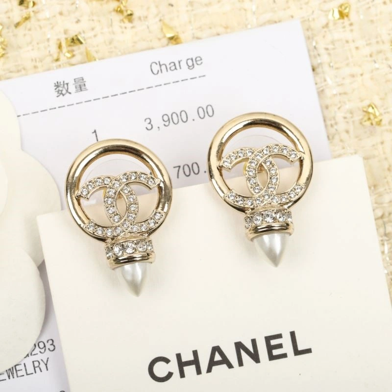 Chanel Earrings Durable 223035