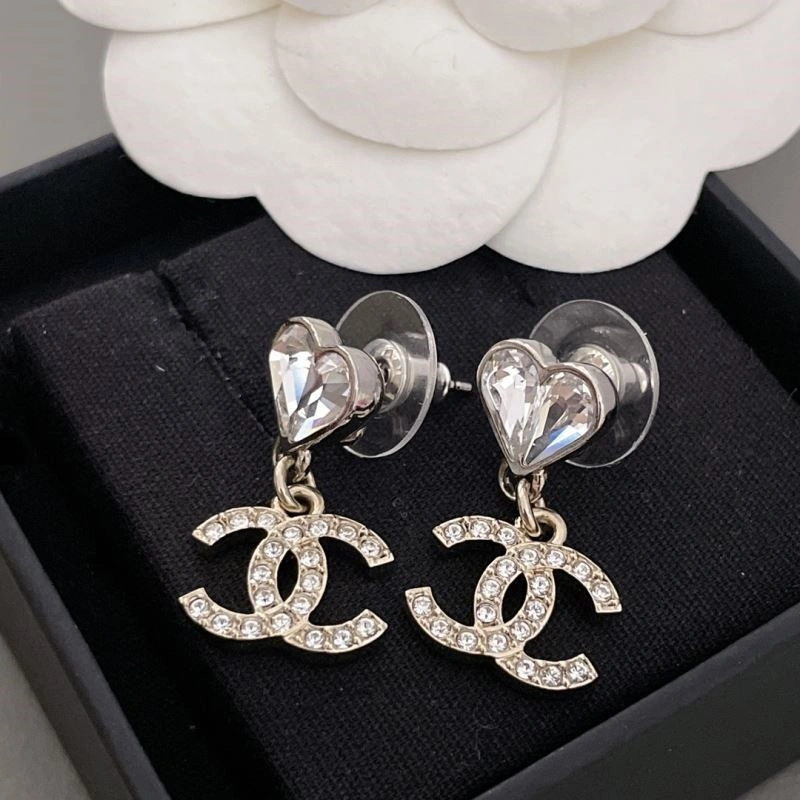 Chanel Earrings Compact 223039