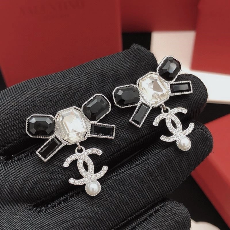 MoistureWicking Chanel Earrings 223032