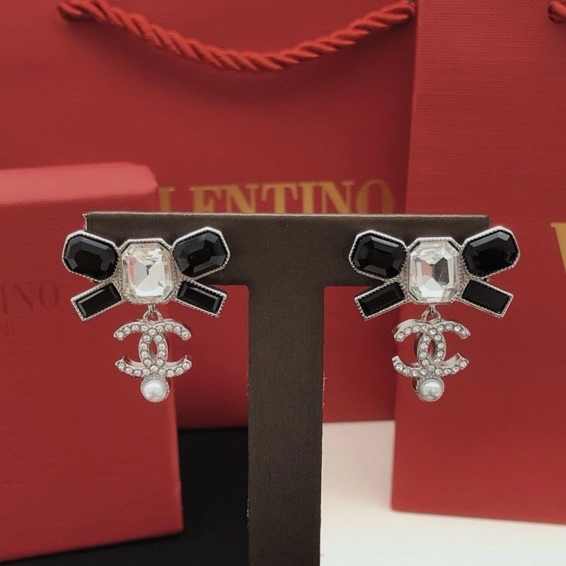 MoistureWicking Chanel Earrings 223032