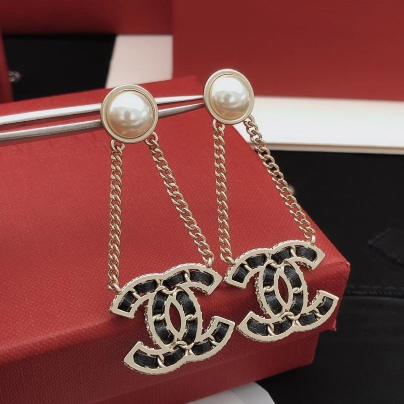 FreshLook Chanel Earrings 223107