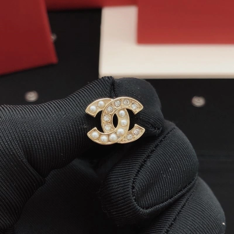 Chanel Earrings SunProtective 223060