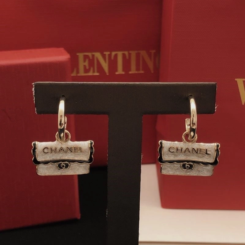 WrinkleFree Chanel Earrings 223024