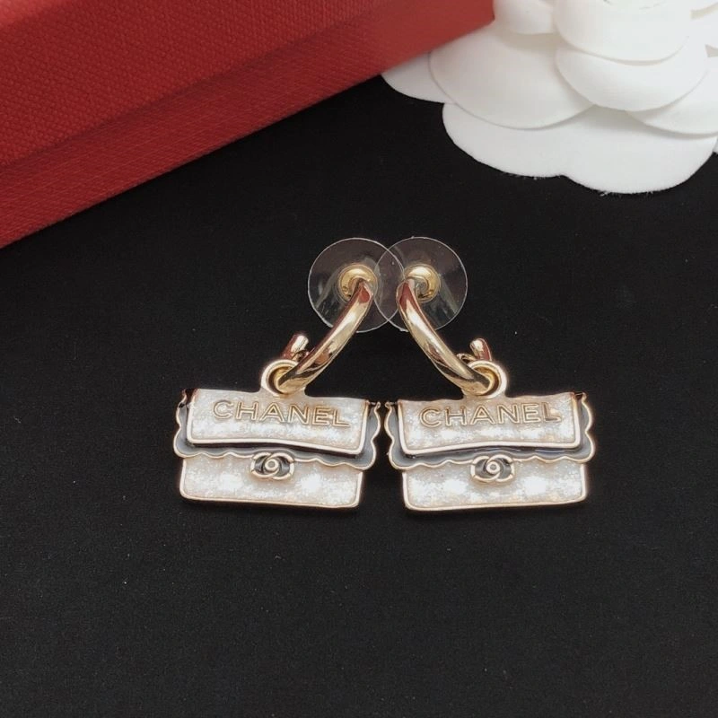 WrinkleFree Chanel Earrings 223024