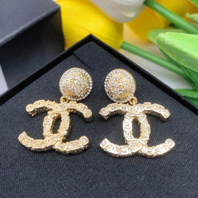 UrbanStyle Chanel Earrings 223023