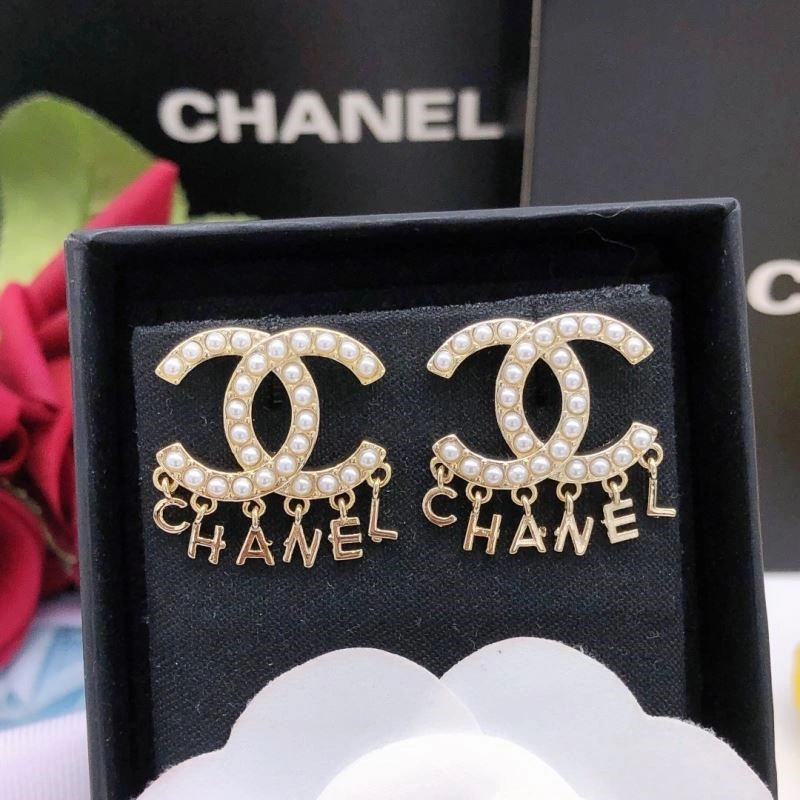 Chanel Earrings TimelessDesign 223043