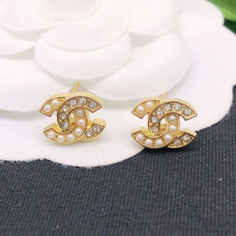 Durable Chanel Earrings 223049