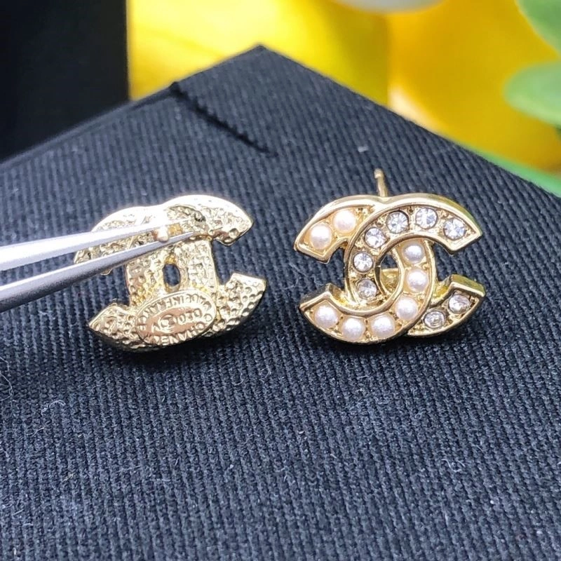 Durable Chanel Earrings 223049
