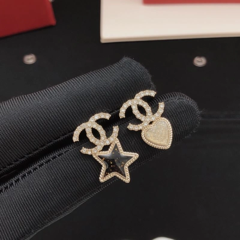 Durable Chanel Earrings 223016