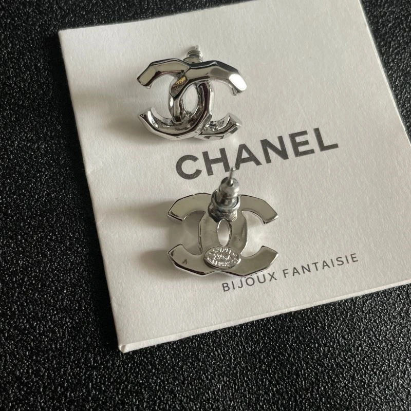 Chanel Earrings Attractive 223012