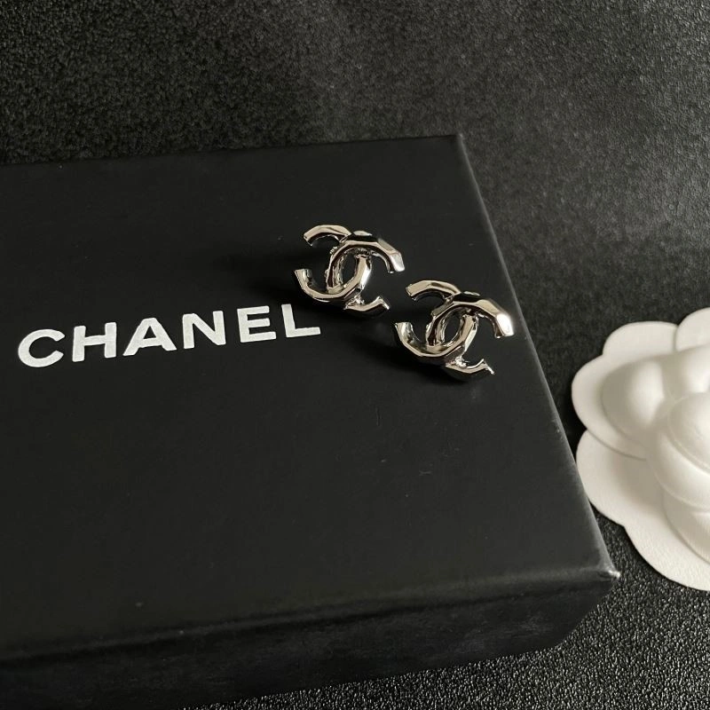 Chanel Earrings Attractive 223012