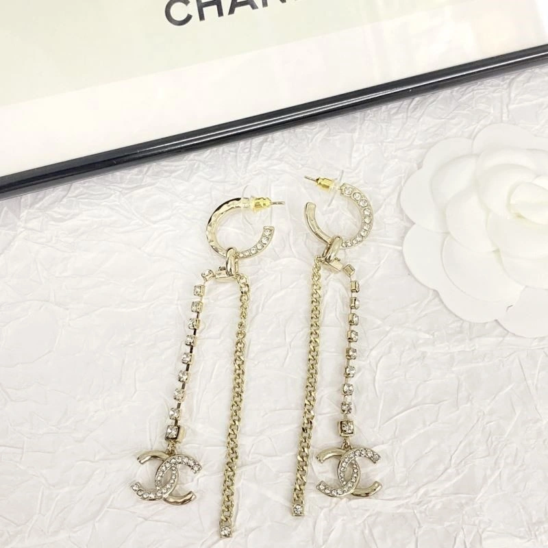 Fashionable Chanel Earrings 223002