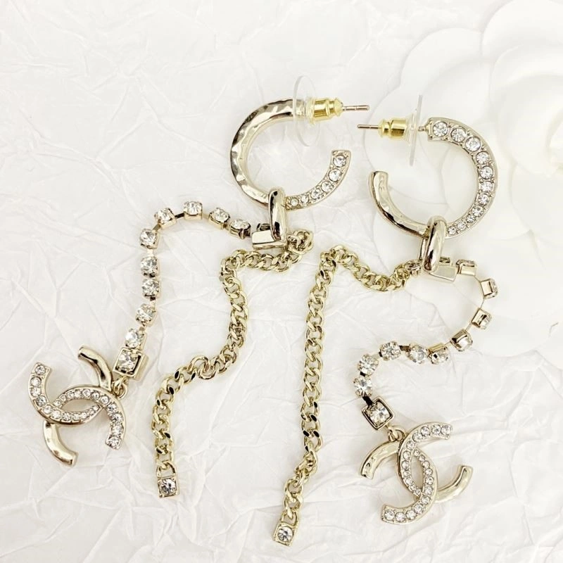 Fashionable Chanel Earrings 223002