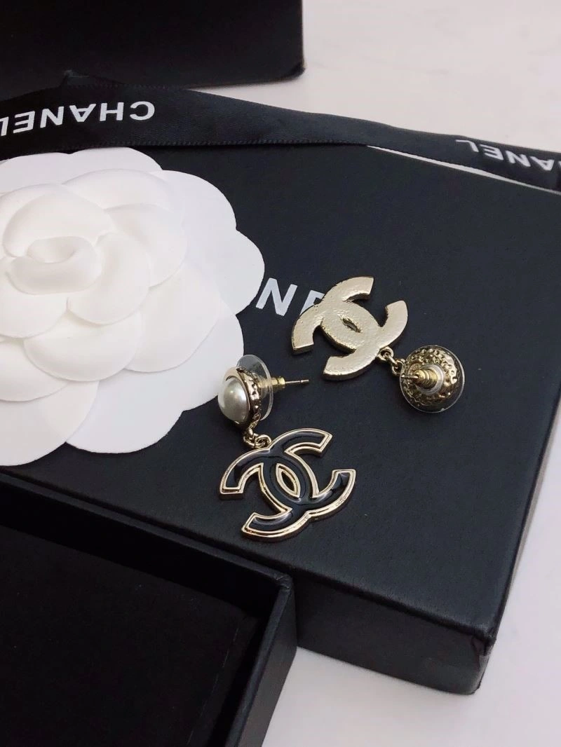 Chanel Earrings WrinkleFree 222979