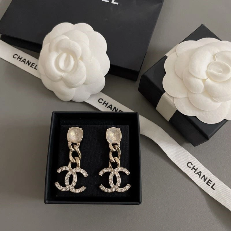 Chanel Earrings Elegant 222964