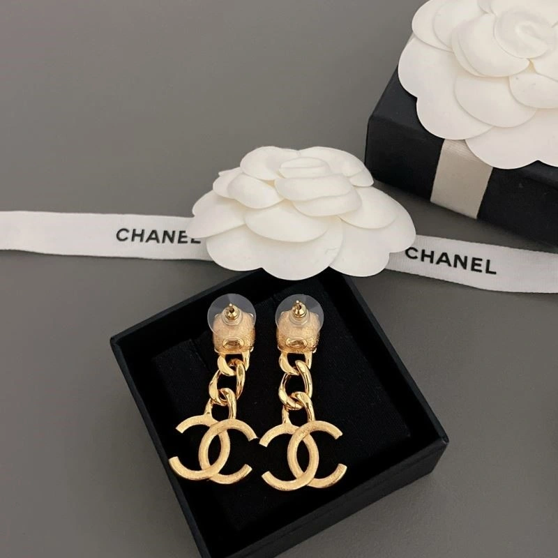 Chanel Earrings Elegant 222964
