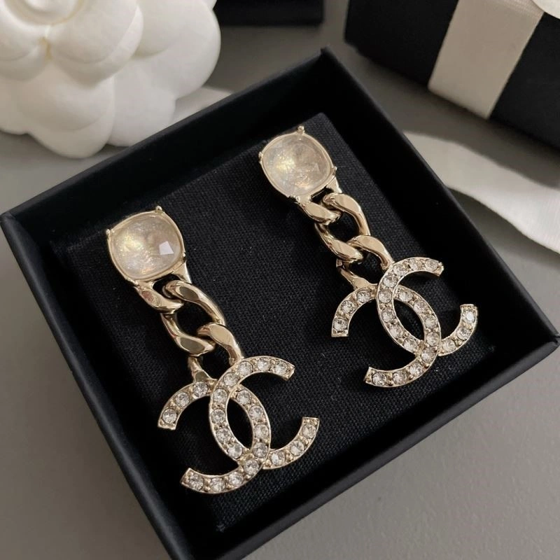 Chanel Earrings Elegant 222964