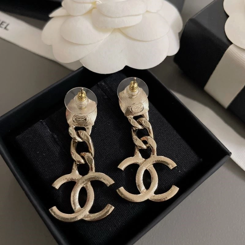 Chanel Earrings Elegant 222964