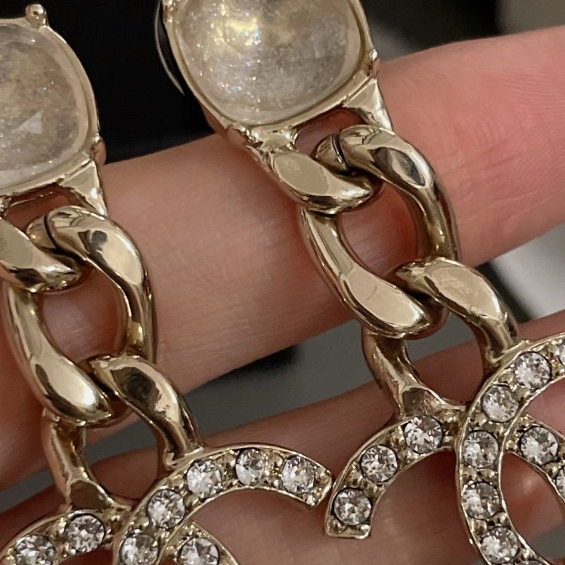 Chanel Earrings Elegant 222964