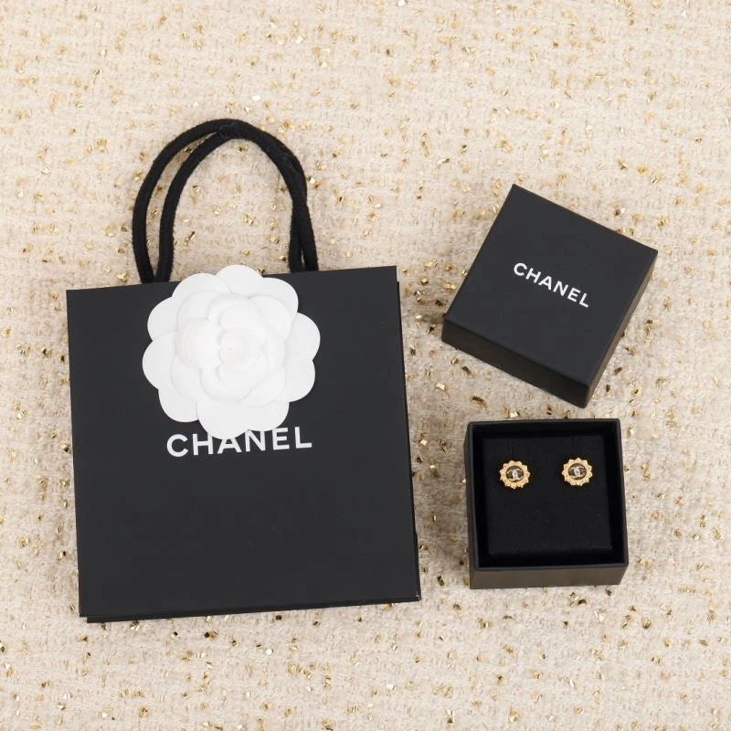Affordable Chanel Earrings 222963