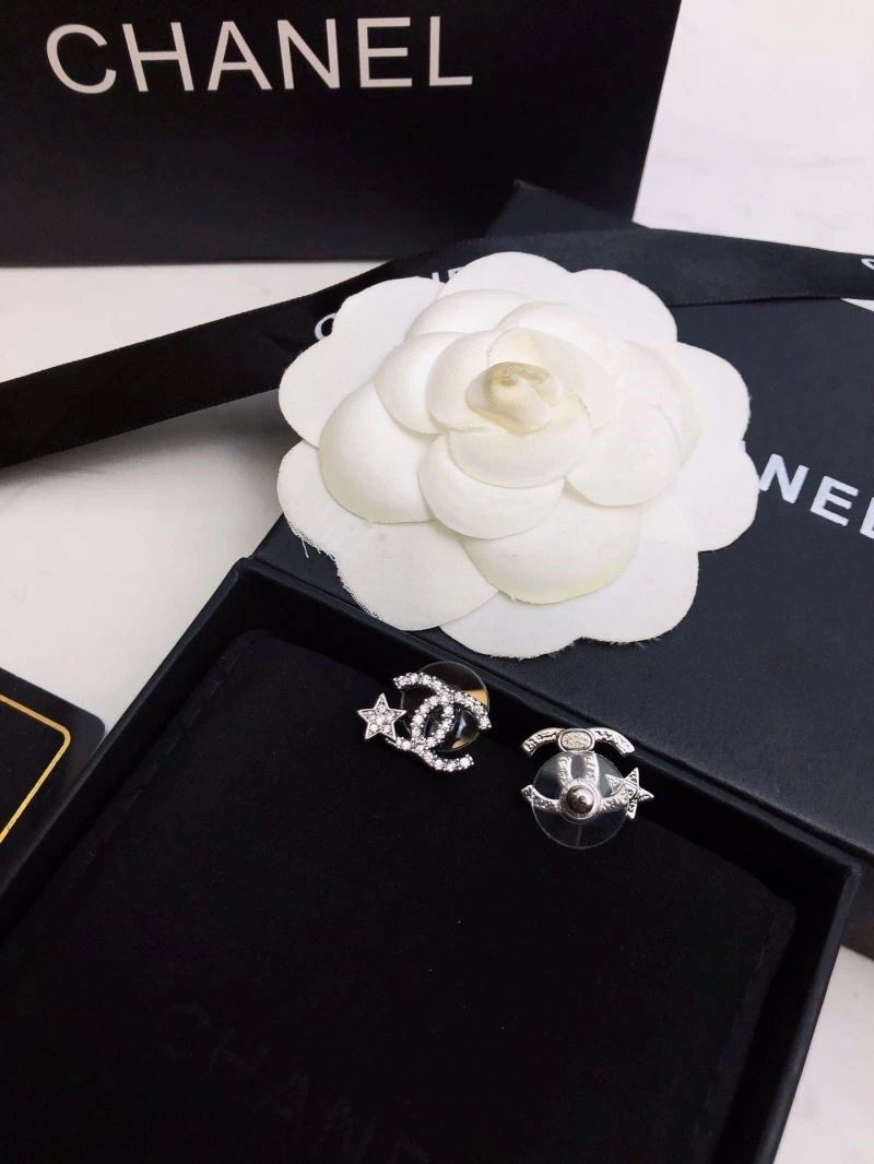 Chanel Earrings EyeCatching 222961