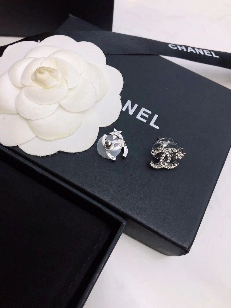 Chanel Earrings EyeCatching 222961