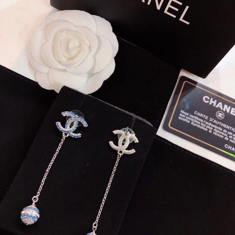 Chanel Earrings ModernLook 222967