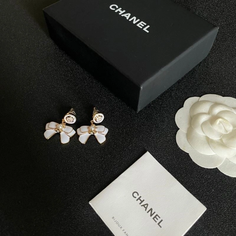 Chanel Earrings Flexible 222950