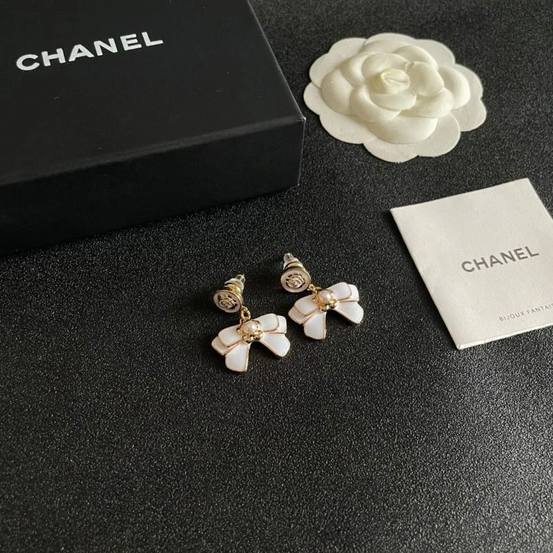 Chanel Earrings Flexible 222950