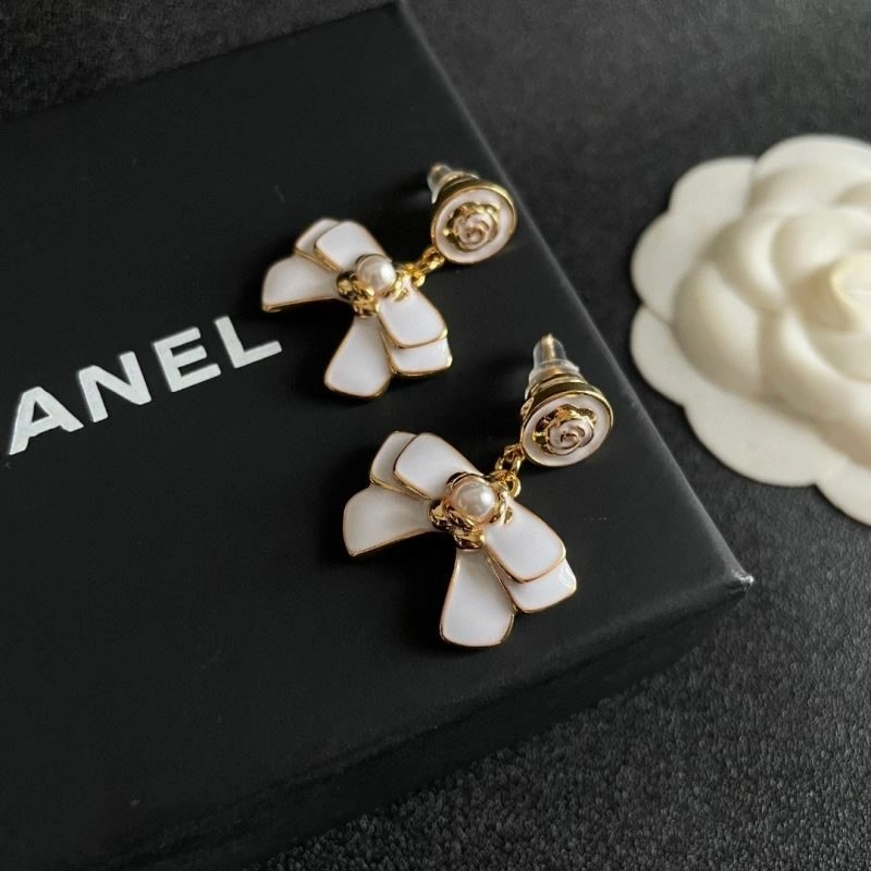 Chanel Earrings Flexible 222950