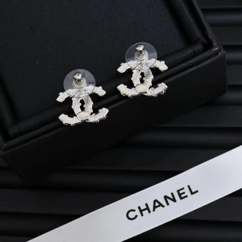 Practical Chanel Earrings 223009