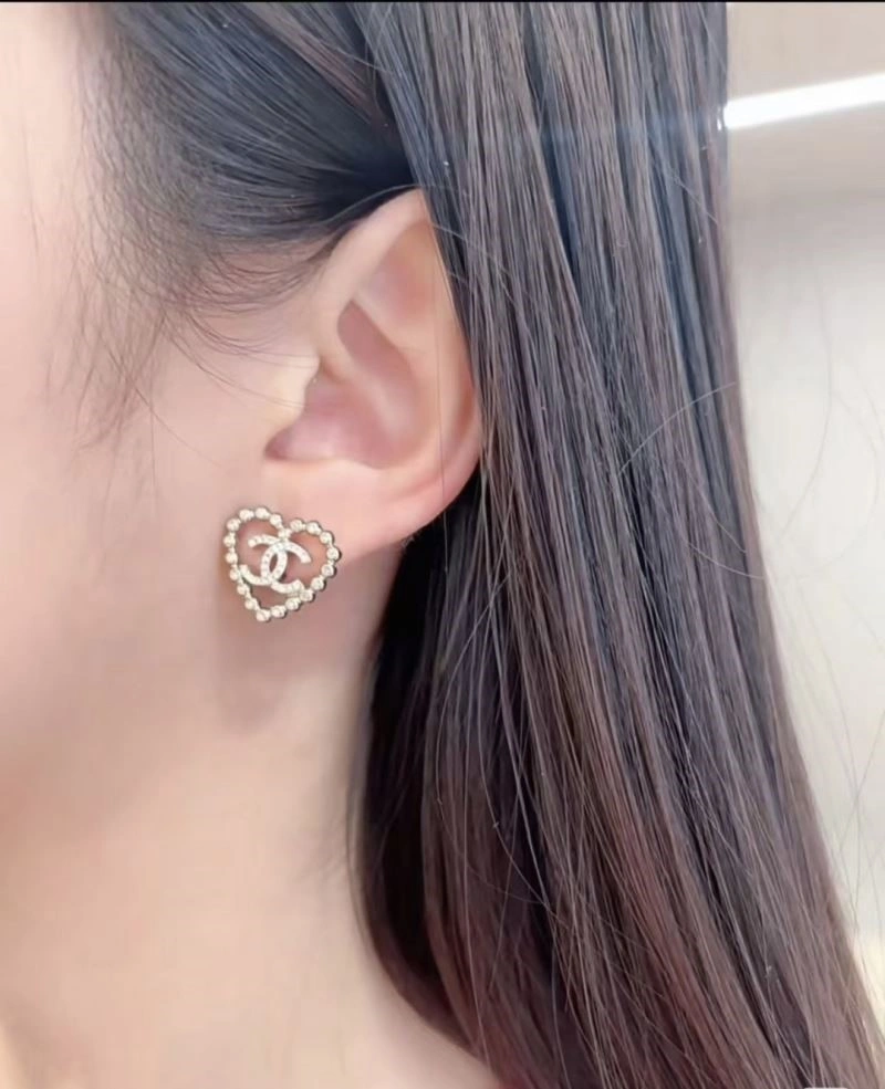 Breathable Chanel Earrings 222938