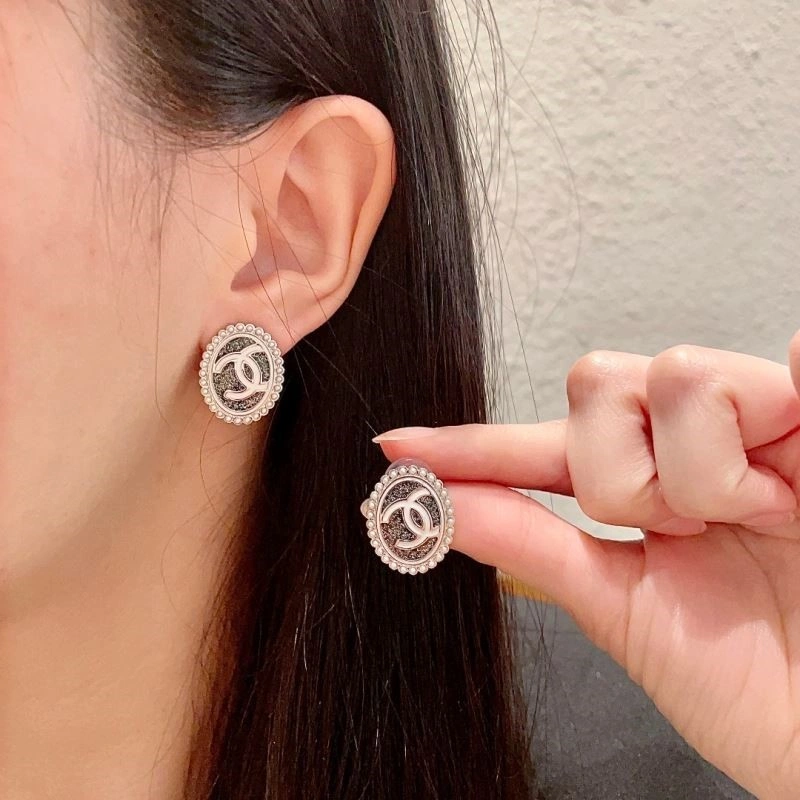 Chanel Earrings Stretchable 222978