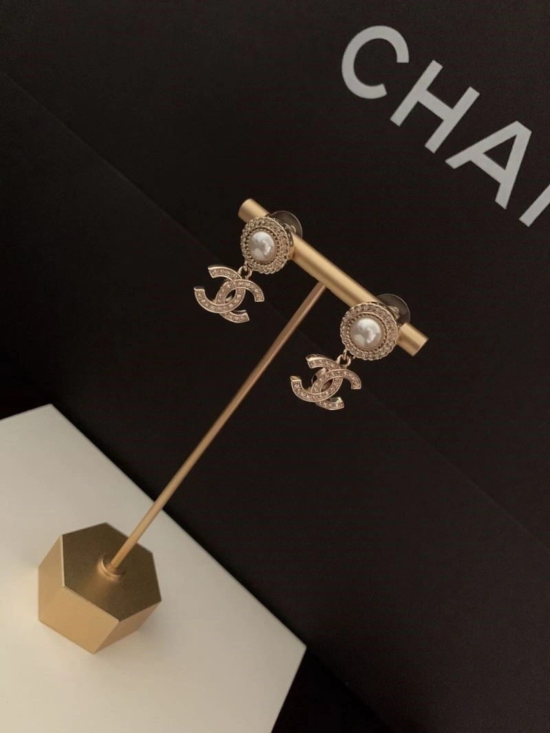 HighQuality Chanel Earrings 222890