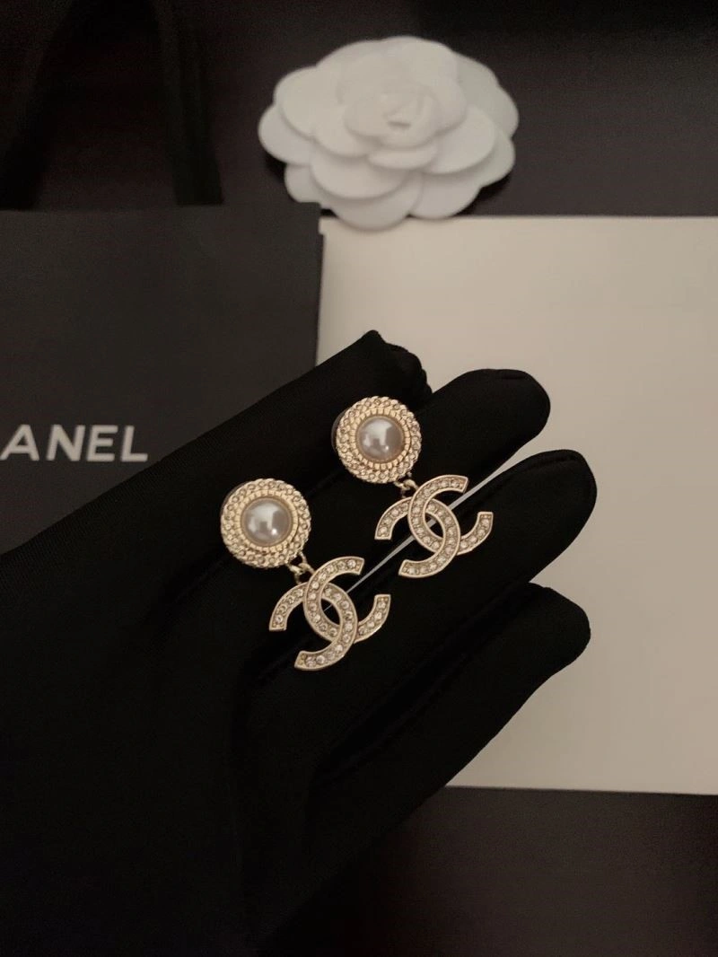 HighQuality Chanel Earrings 222890