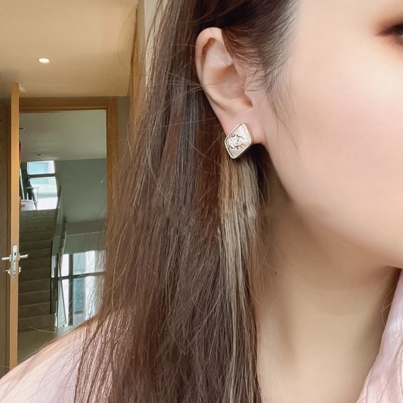 ZeroBulk Chanel Earrings 222886