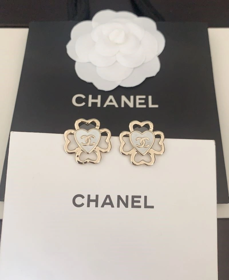 Popular Chanel Earrings 222876