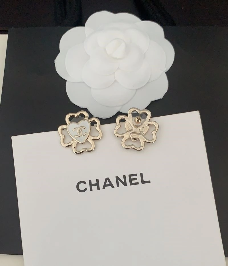 Popular Chanel Earrings 222876