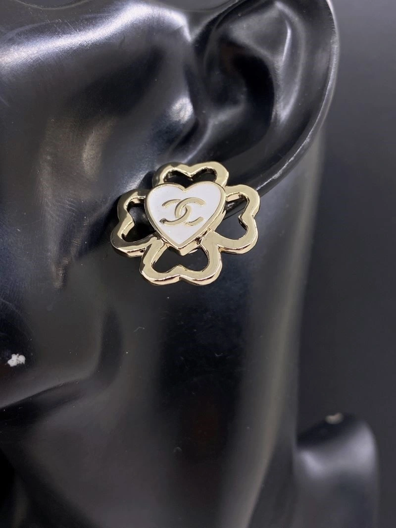 Popular Chanel Earrings 222876