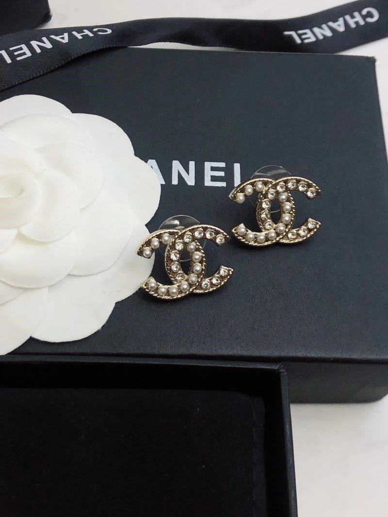 Chanel Earrings Affordable 222883