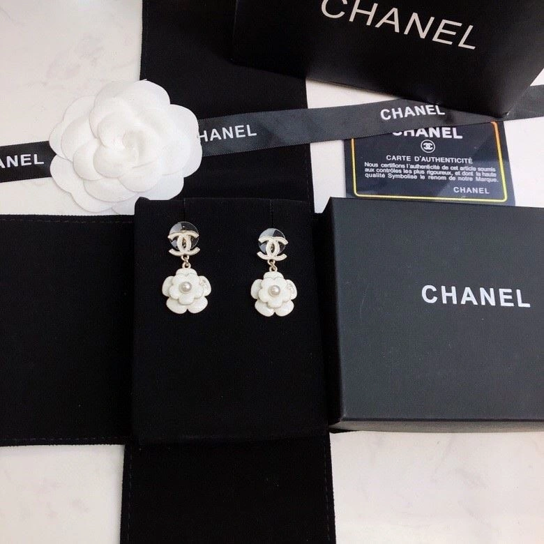 Chanel Earrings EasyMatch 222892