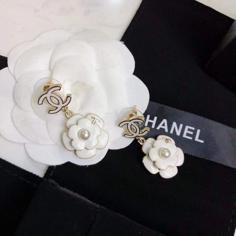 Chanel Earrings EasyMatch 222892