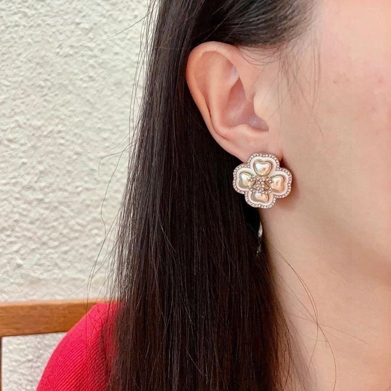 Chanel Earrings TimelessDesign 222874