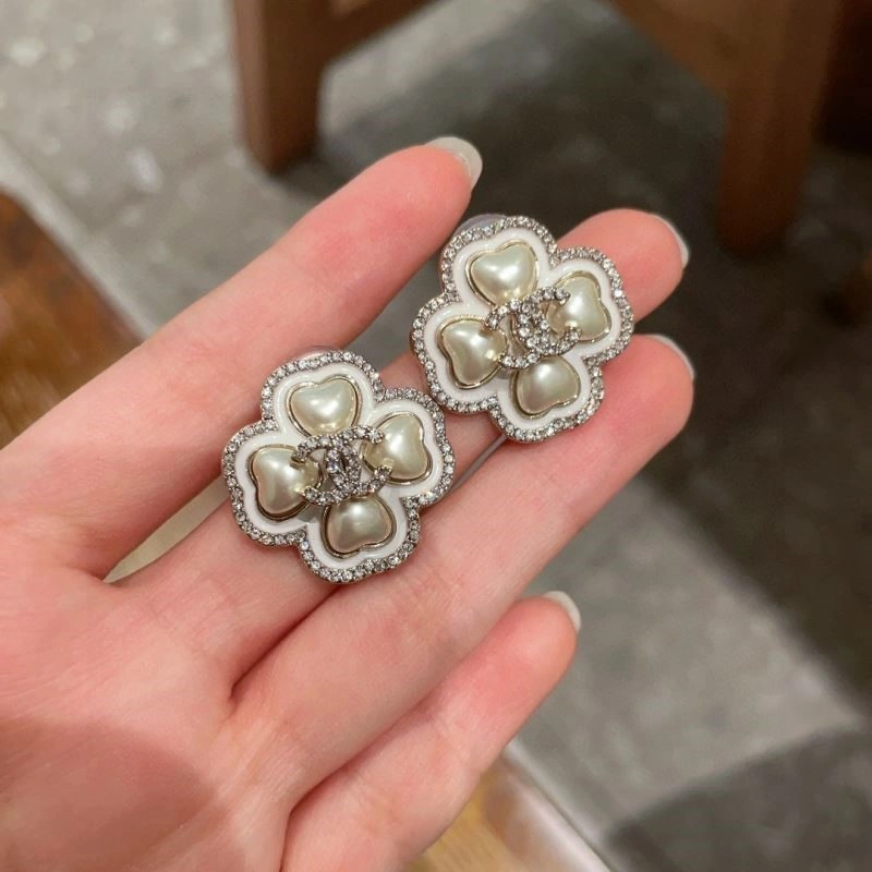 Chanel Earrings TimelessDesign 222874