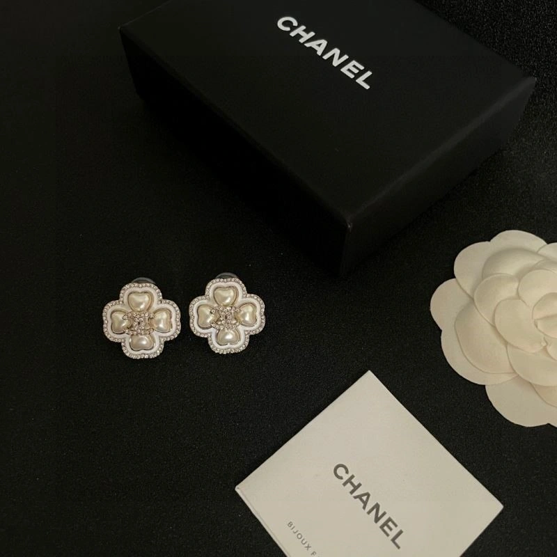 Chanel Earrings TimelessDesign 222874