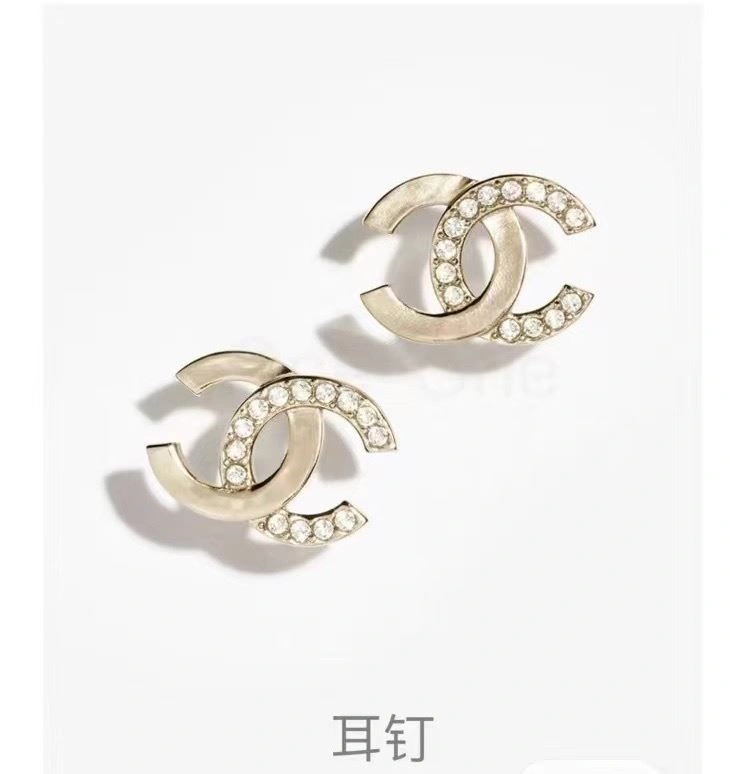 Chanel Earrings Vibrant 222864