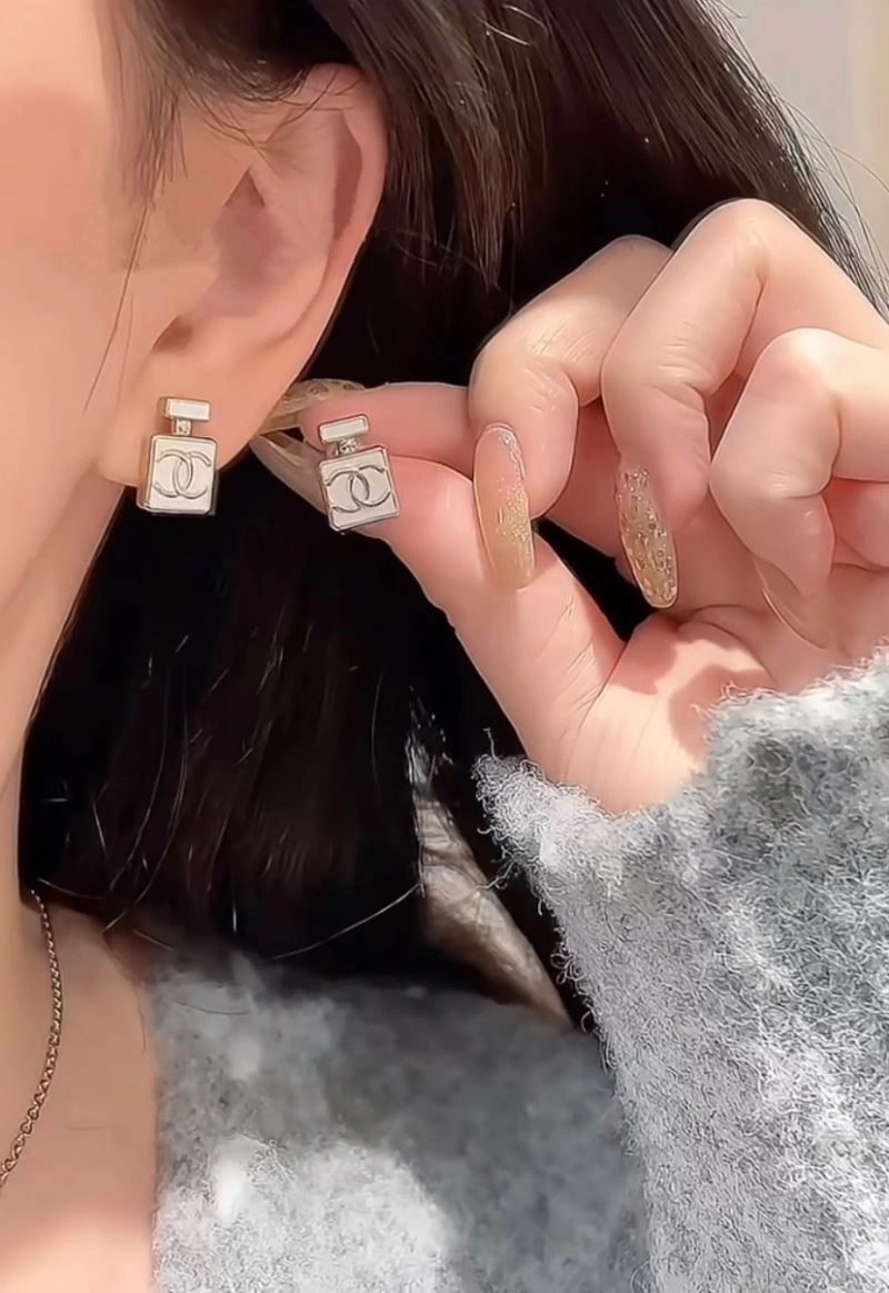 ZeroBulk Chanel Earrings 222831