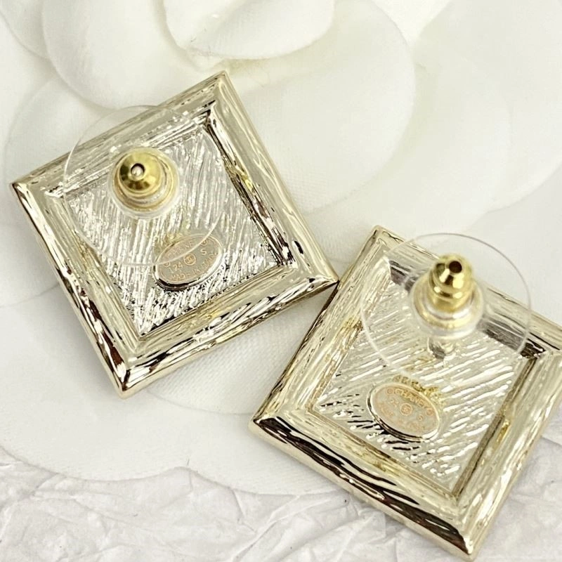 TechFriendly Chanel Earrings 222826